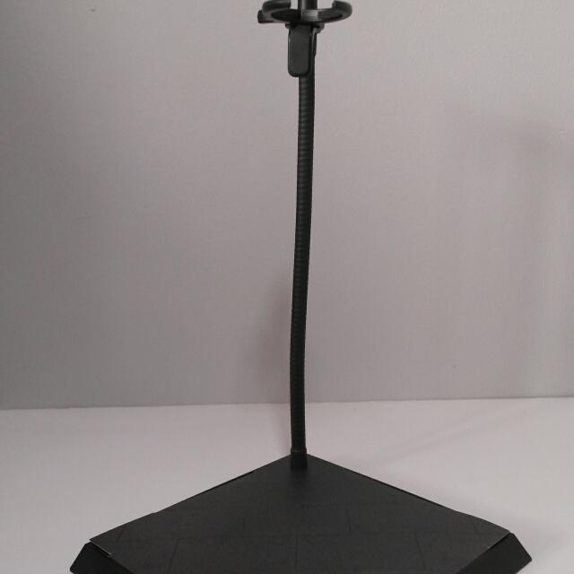 Hot Toys Dynamic Figure Stand Hobbies Toys Toys Games On Carousell