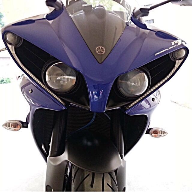 r1 yamaha yzf r1 2013