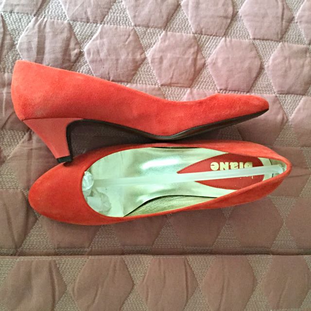 designer coral suede shoes french 38 karine arabian