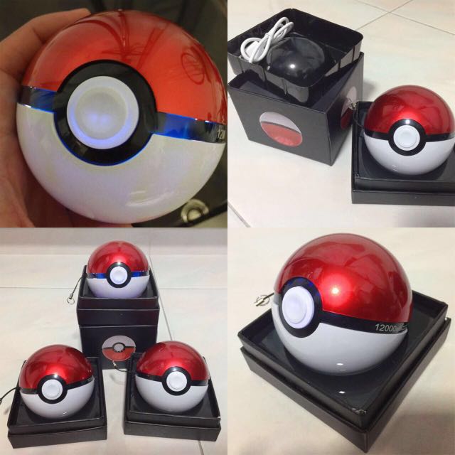 pokemon ball power bank!