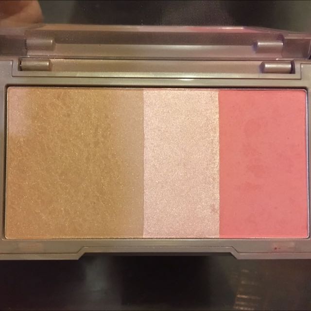 Authentic Naked Urban Decay Flushed Beauty Personal Care Face