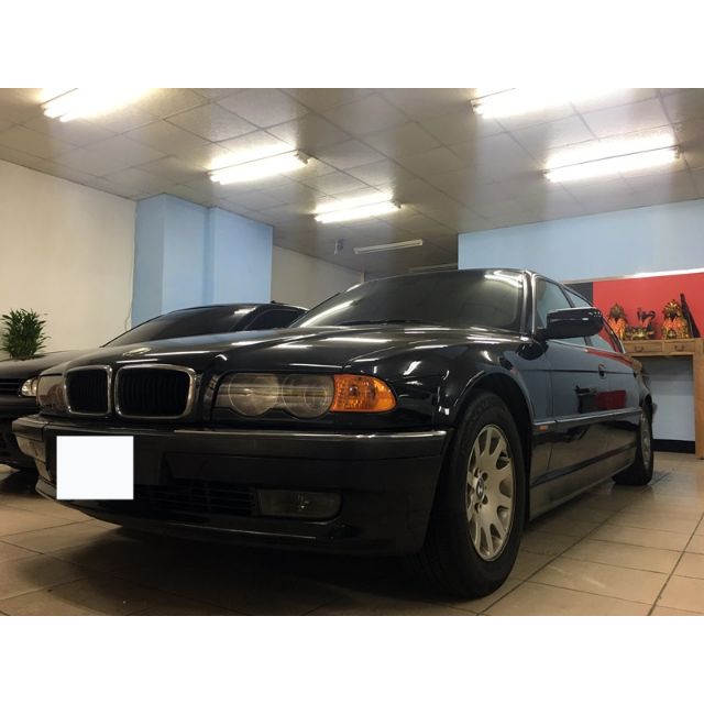 99年 bmw735