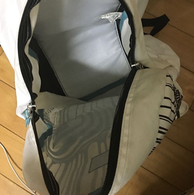 jansport 后背包 白色 斑马