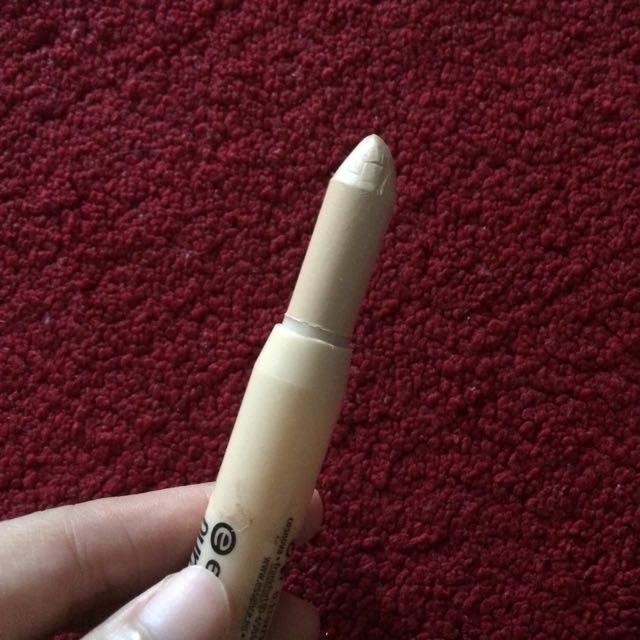 Essence Pure Nude Concealer Beauty Personal Care Face Makeup On
