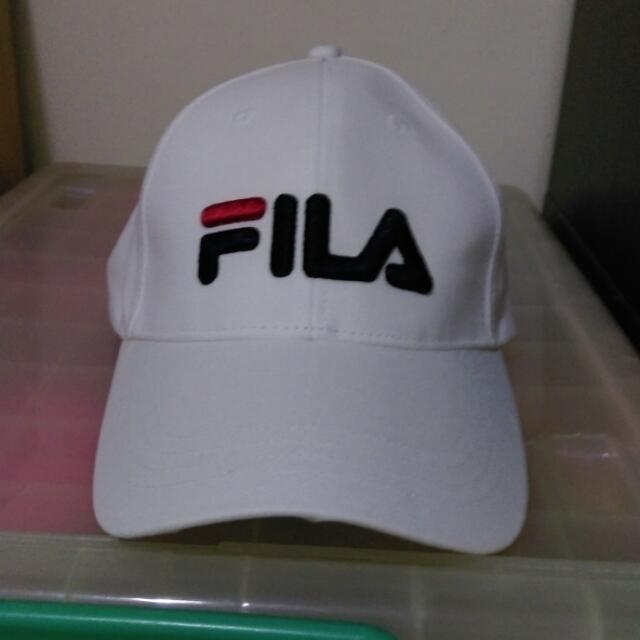 fila 帽子