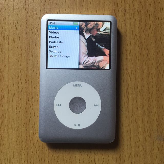 80gb ipod classic silver