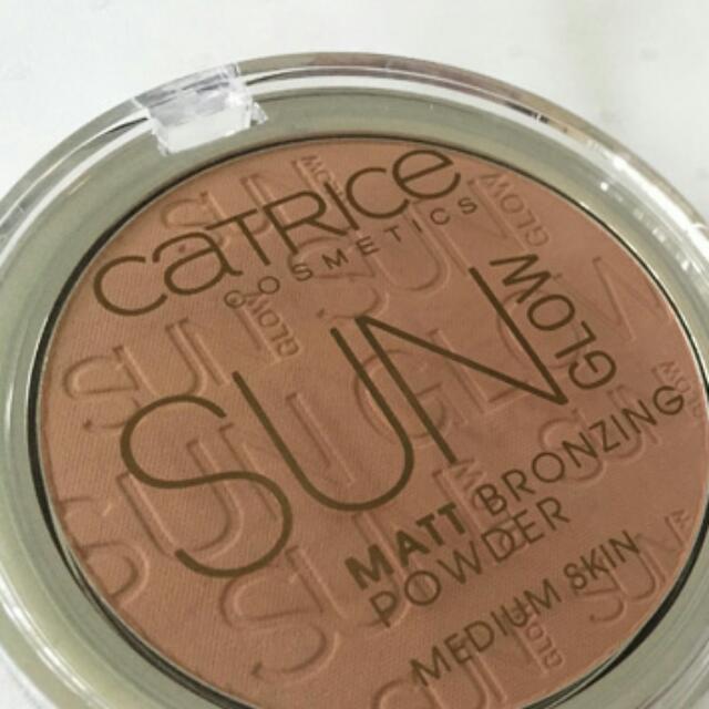 reserved-catrice sun glow matt bronzing powder