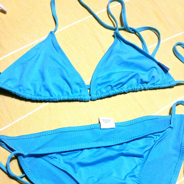 TURQUOISE STRING BIKINI Size Small Women S Fashion Swimwear Bikinis