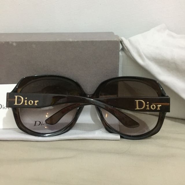 dior复古咖啡色墨镜