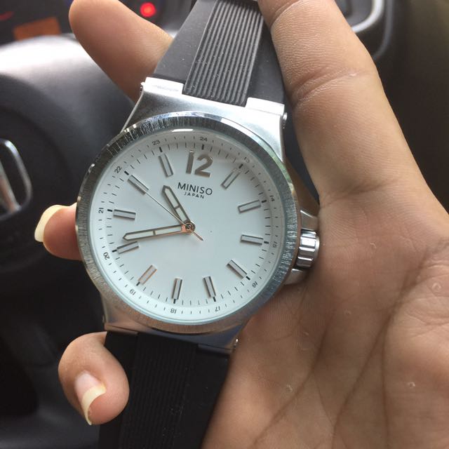 miniso watch original japan nggak jadi pake  