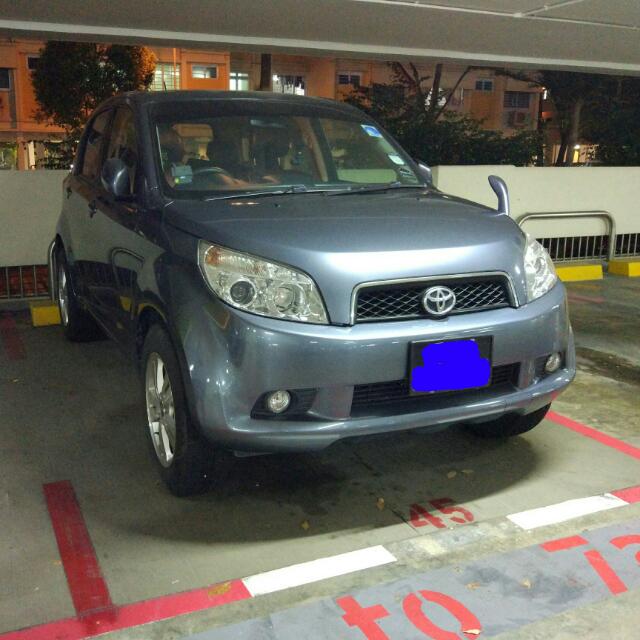 grey toyota rush 1.