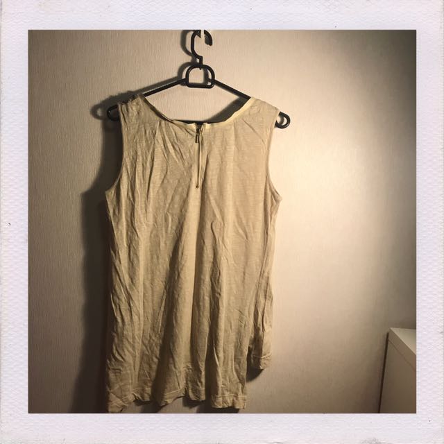 Stradivarius Nude Sequin Tank Fesyen Wanita Pakaian Wanita Di Carousell