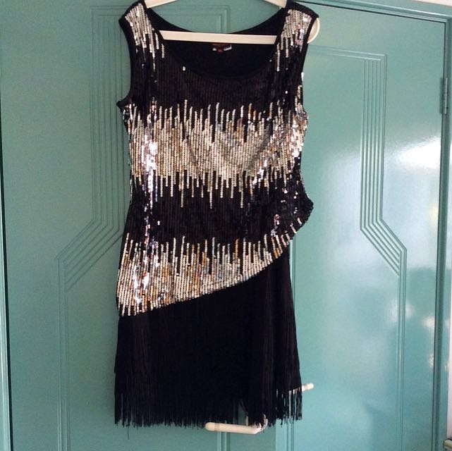 flapper dress