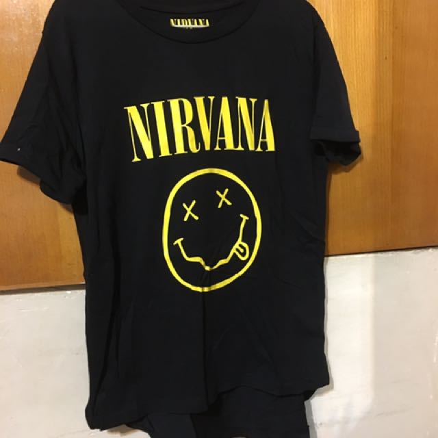 $25包邮黑底哈哈笑emoji tee