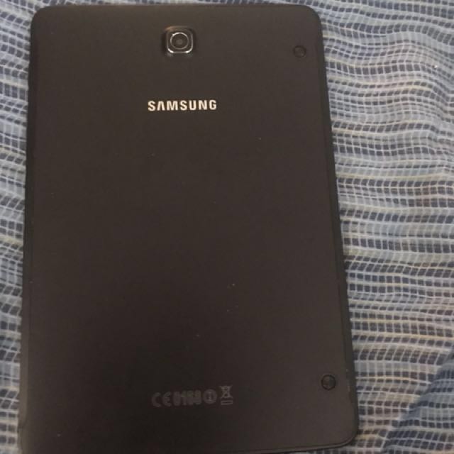 90%samsung galaxy tab s2 4g lte(t715)