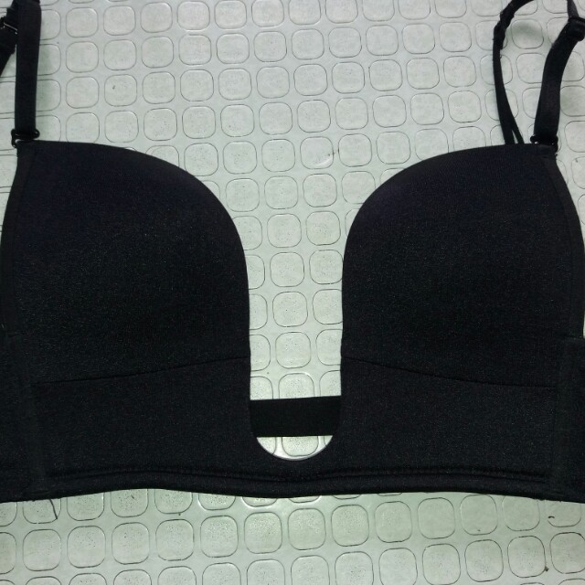 plunging bra