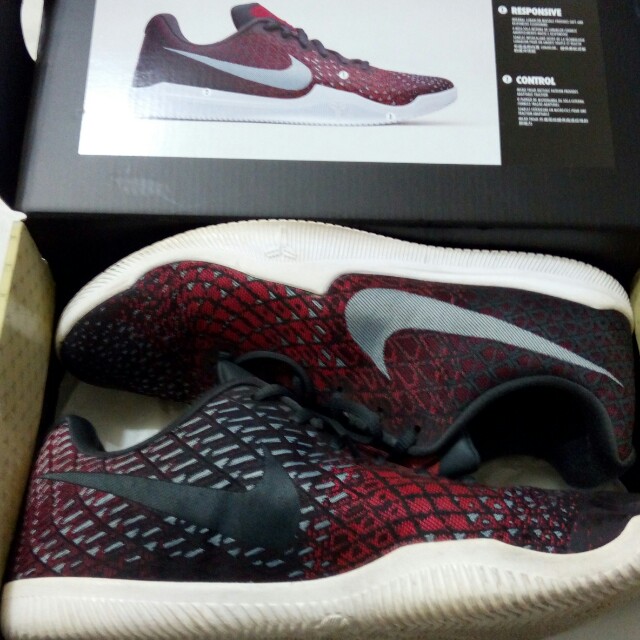 nike kobe 篮球鞋