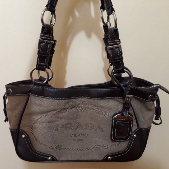 classic prada milano bad