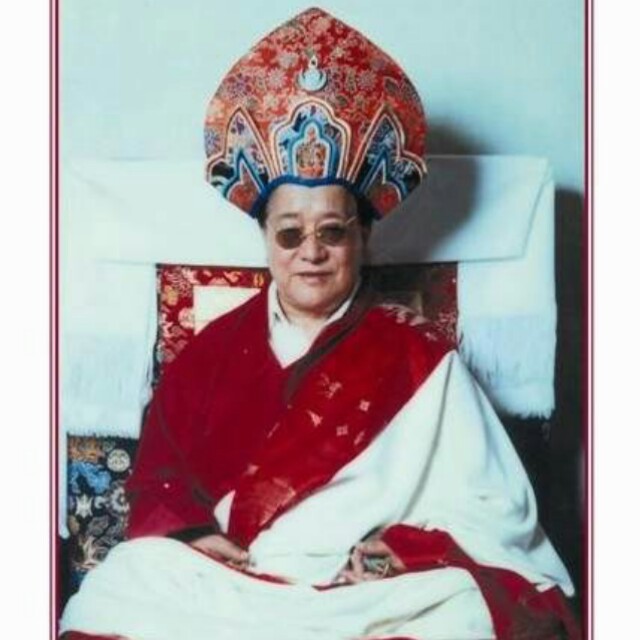 dudjom rinpoche statue 敦珠法王像