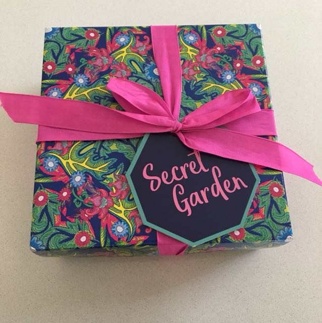 lush gift pack