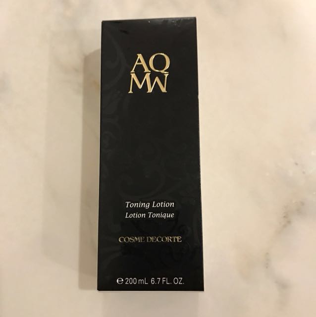 cosme decorte aqmw toning lotion
