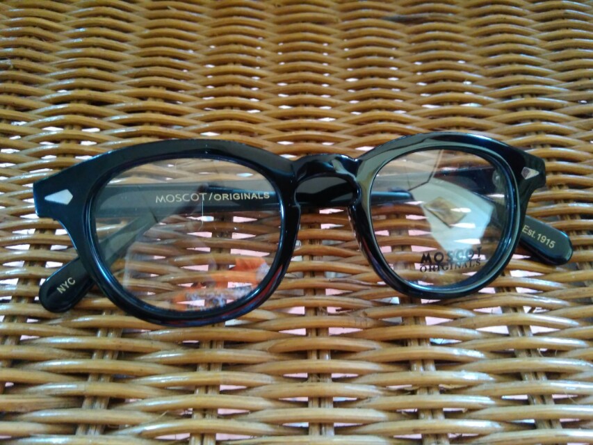 Moscot Lemtosh Black Glossy Fesyen Pria Aksesoris Di Carousell