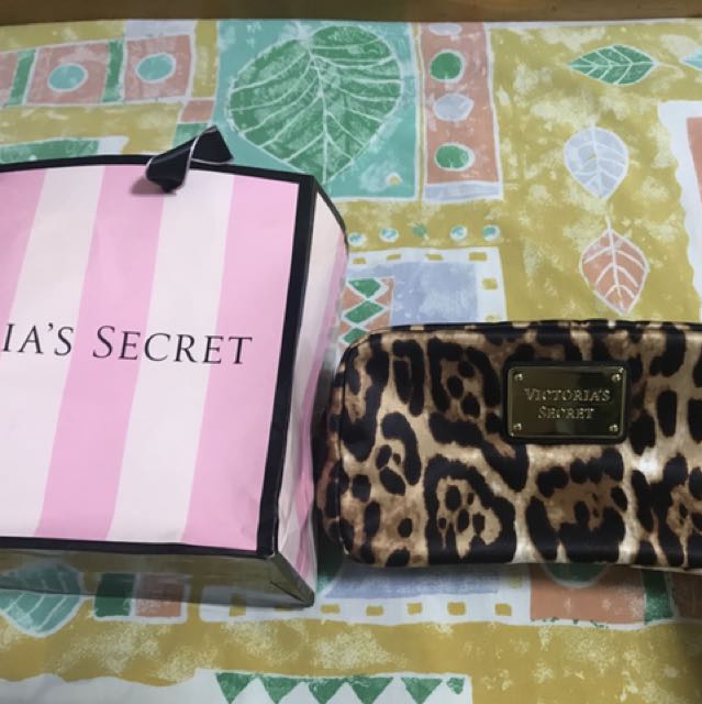 victoria secret pouch