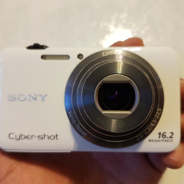 sony dsc wx7 cyber-shot camera