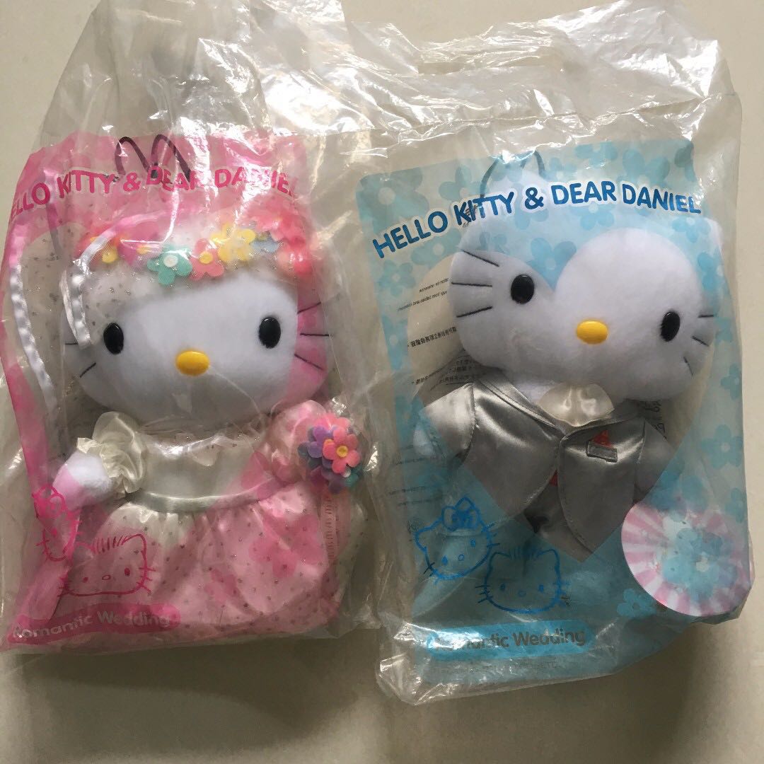 deardaniel,danielhernandez hello kitty & dear daniel - romantic wedding set (unopened)
