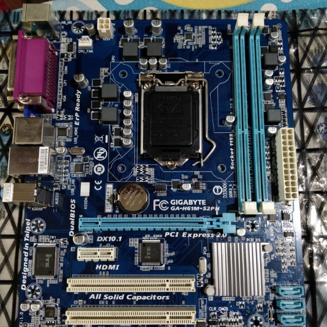 gigabyte h61m-s2ph motherboard (lga 1155) - under warranty