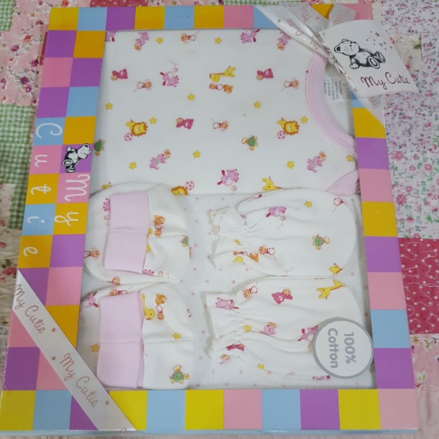 brand new baby cloth gift set