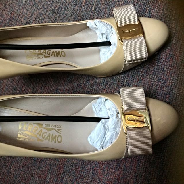 Ferragamo Nude Patent Heels Women S Fashion Footwear Heels On Carousell