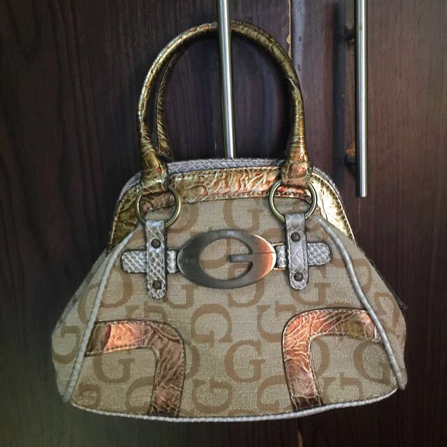 guess handbag
