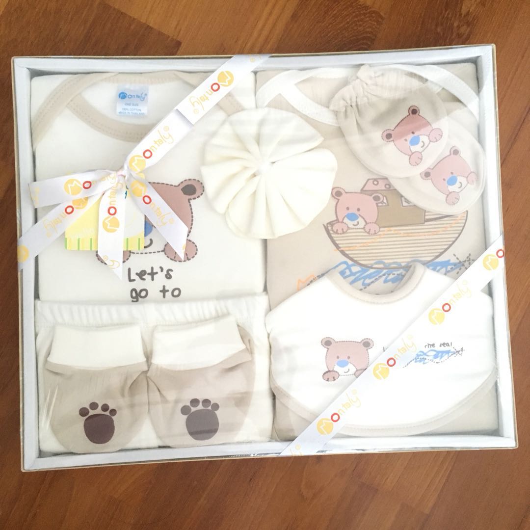 baby gift set montaly brand new