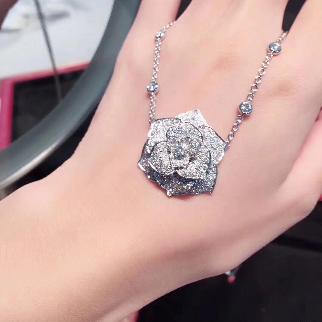 伯爵piaget rose 全钻大玫瑰花钻石项链