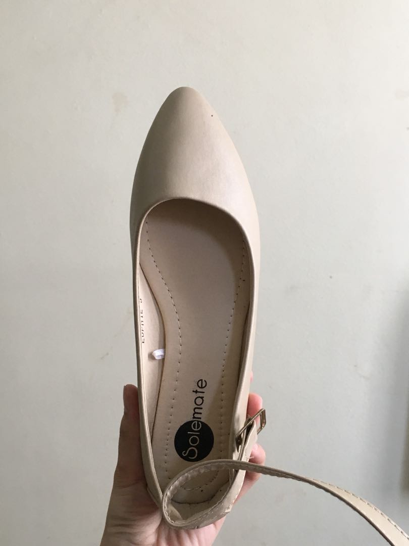 Solemate Nude Flats Women S Fashion Footwear Flats Sandals On