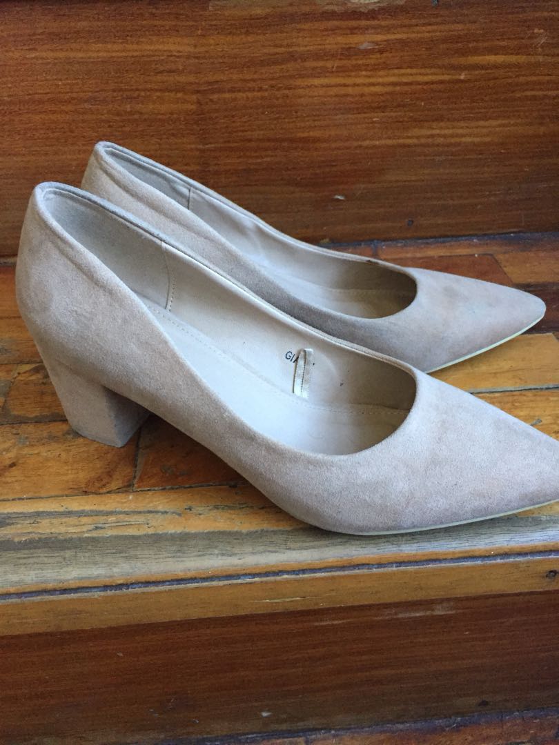 Parisian Nude Heels Women S Fashion Footwear Heels On Carousell