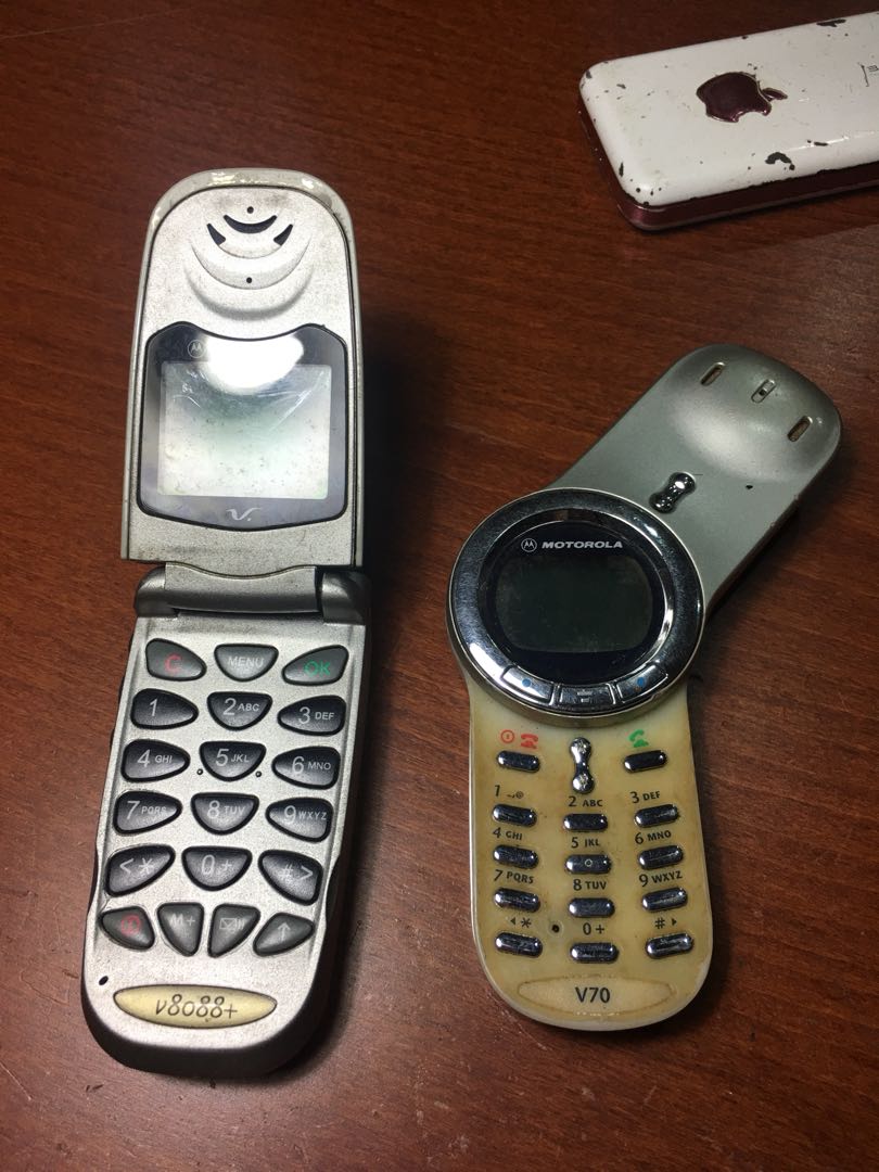 nokia 3310, mobile phones & tablets, others在旋转