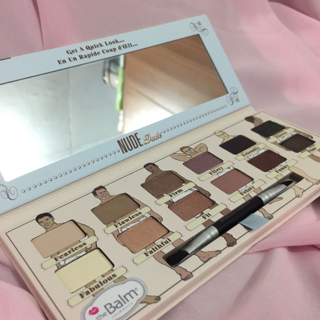 Nude Eyeshadow Palette Kesehatan Kecantikan Rias Wajah Di Carousell