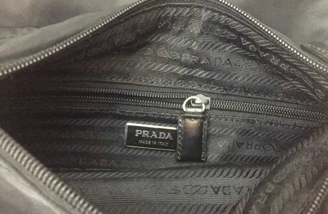 prada 尼龙斜背包邮差包