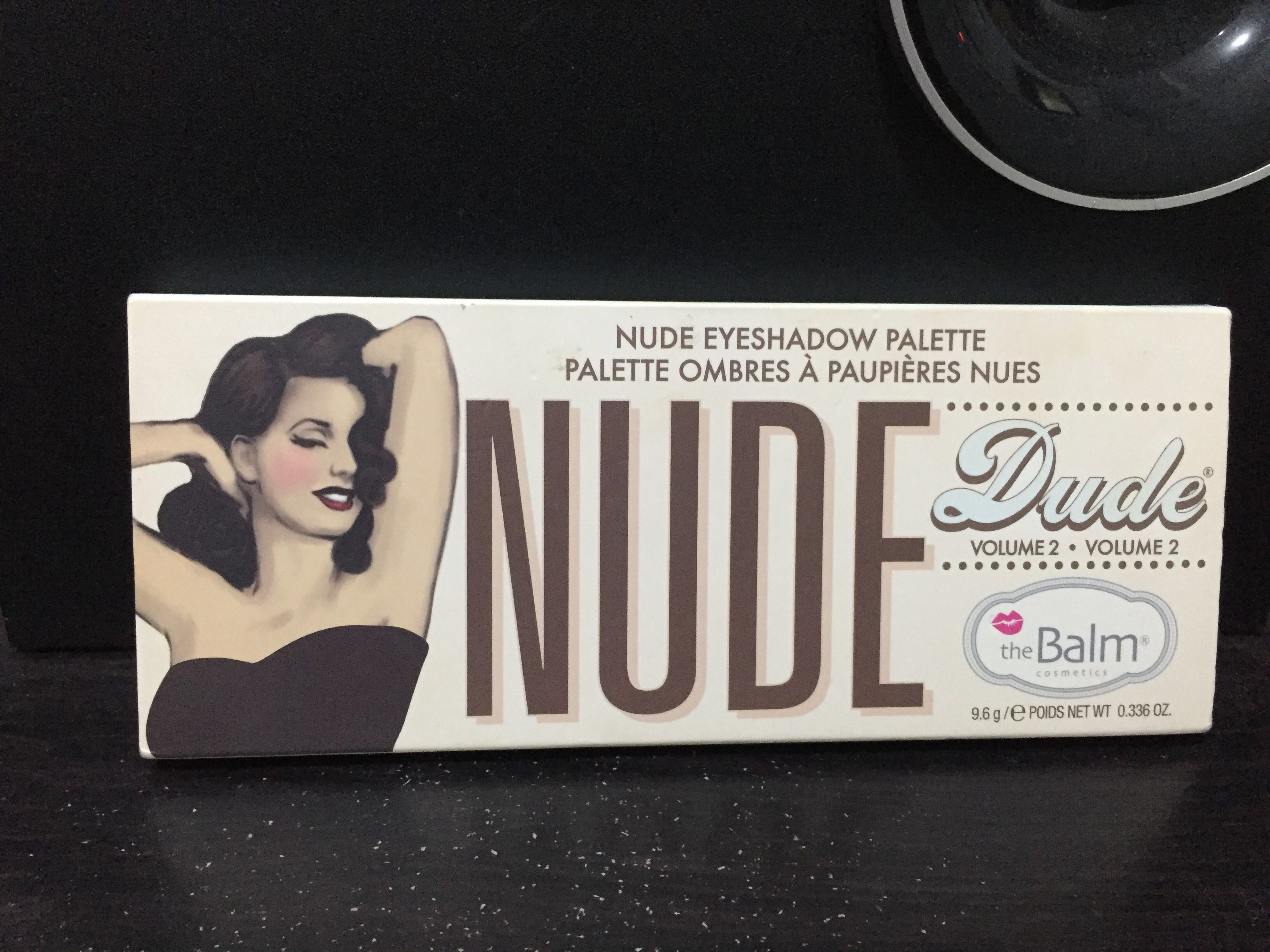 The Balm Nude Dude Palette Kesehatan Kecantikan Rias Wajah Di Carousell