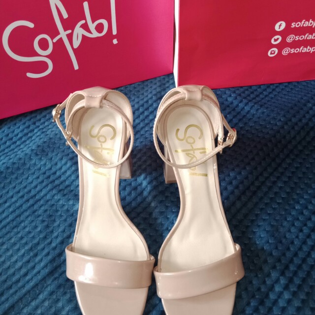 So Fab Nude Block Heels Women S Fashion Footwear Heels On Carousell