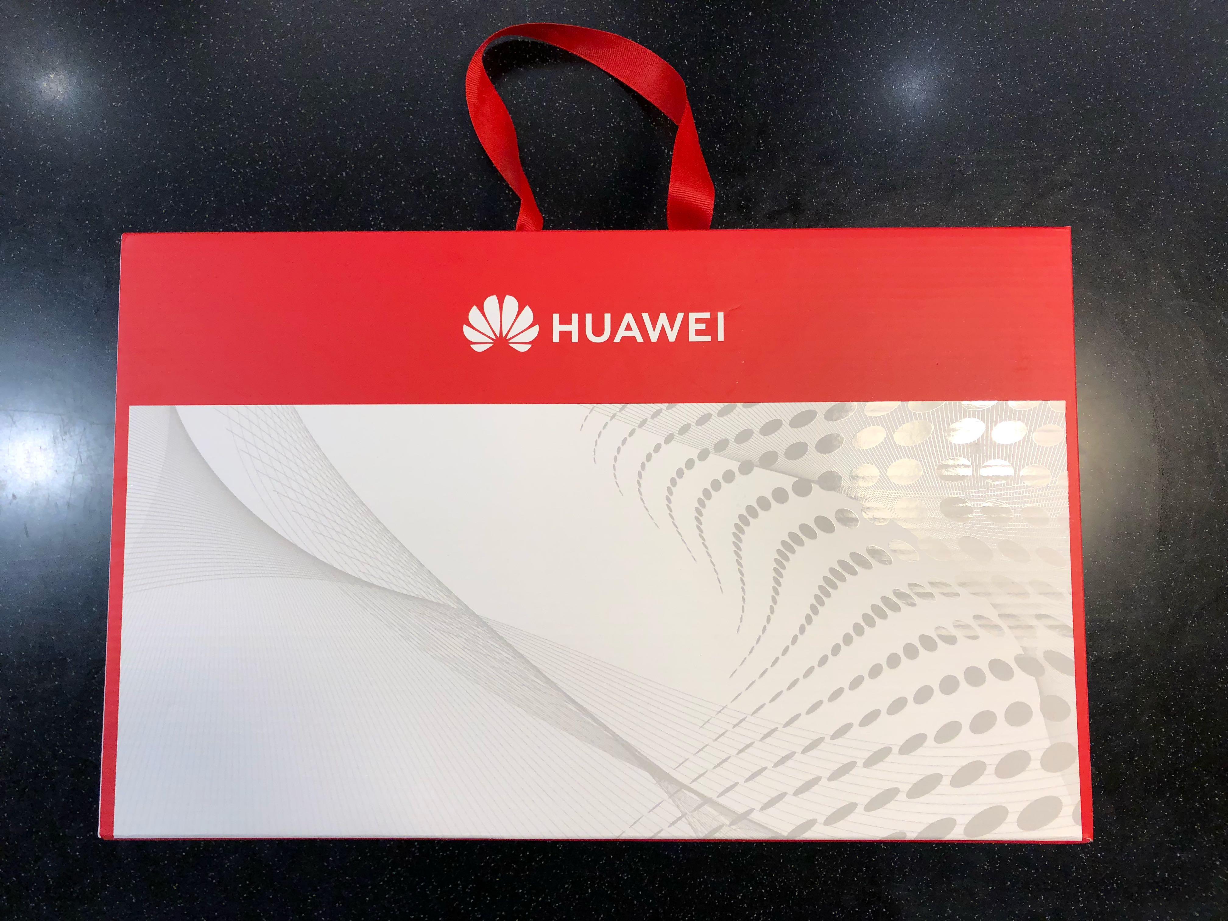 华为huawei耳麦大礼盒(内含耳罩式耳机 保温瓶 指环扣