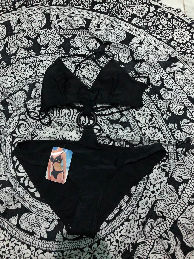 One Piece Swimsuit Bikini Black Women S Fashion Swimwear Bikinis Swimsuits On Carousell