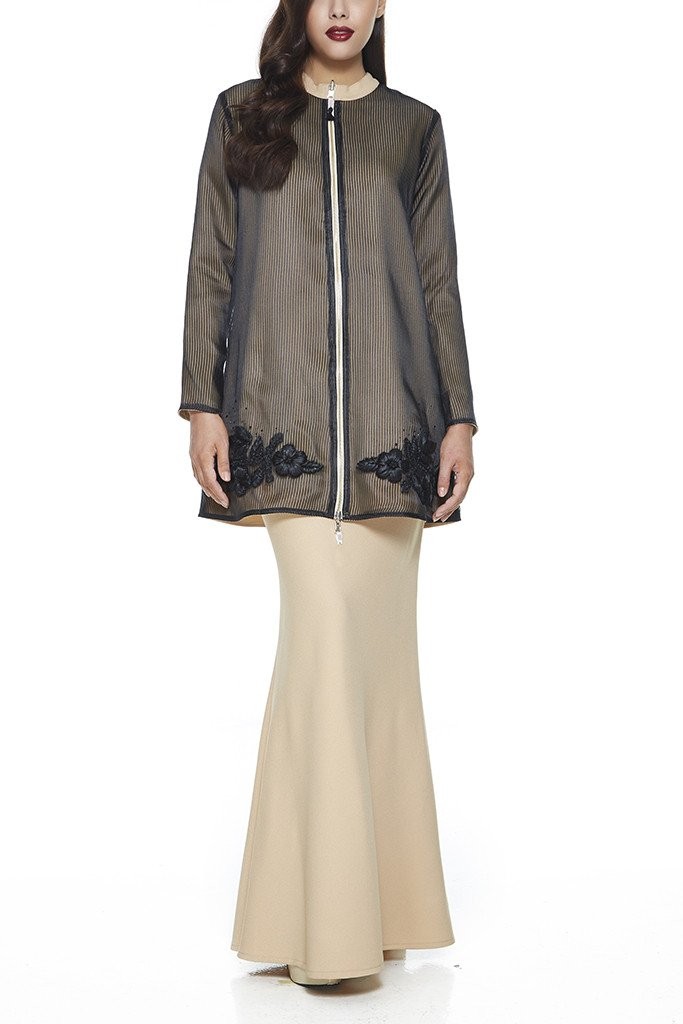 Emel Nude Cengkih In Modern Kurung Women S Fashion Muslimah