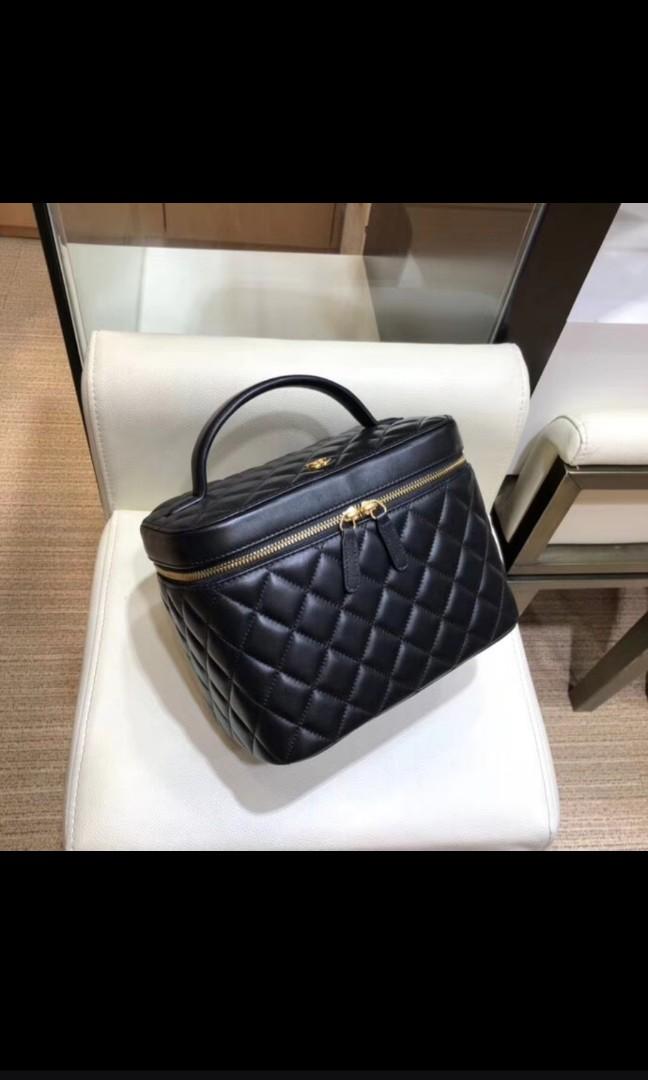 real vip giftchanel小羊皮化妆袋