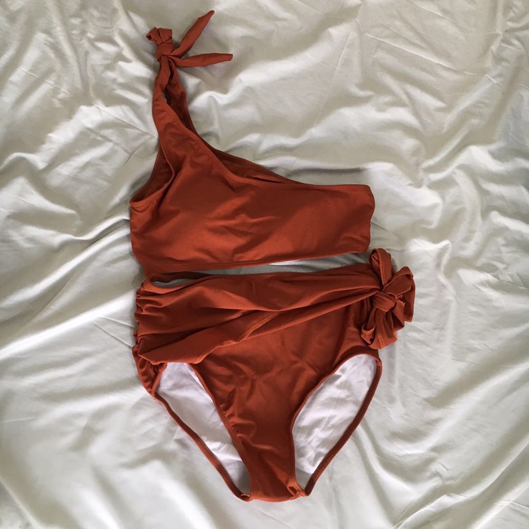 Brand New Wrapped Bikini Set Women S Fashion Swimwear Bikinis