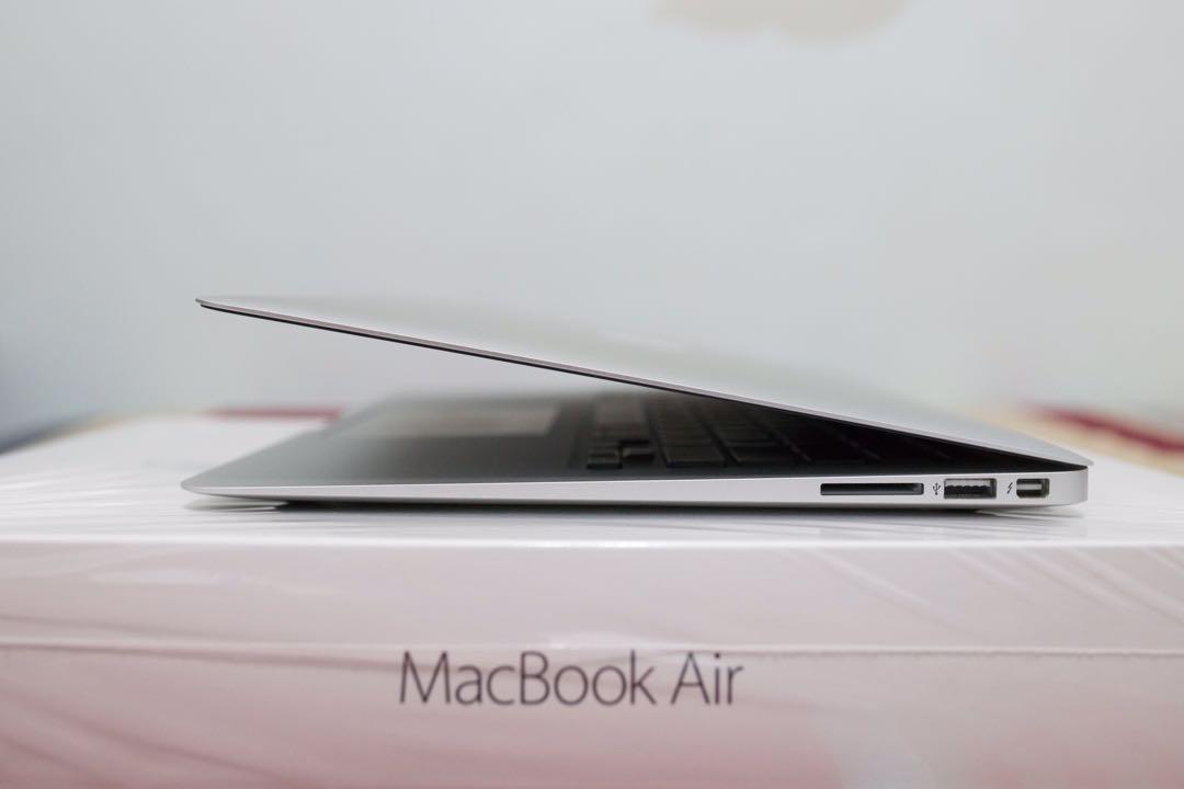 macbook air 128gb 8g ram-1.6hz early 2015