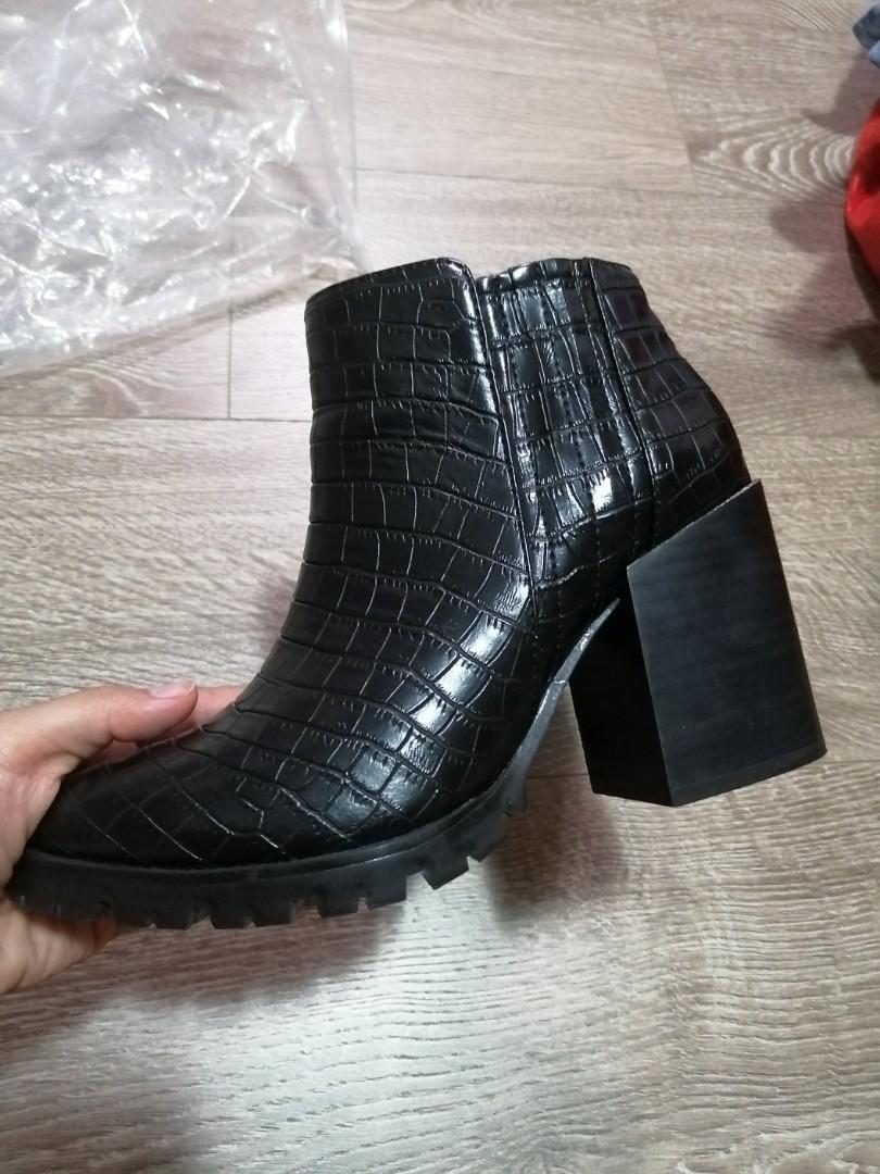 grace gift薛妞妞联名复古松紧带粗跟短靴