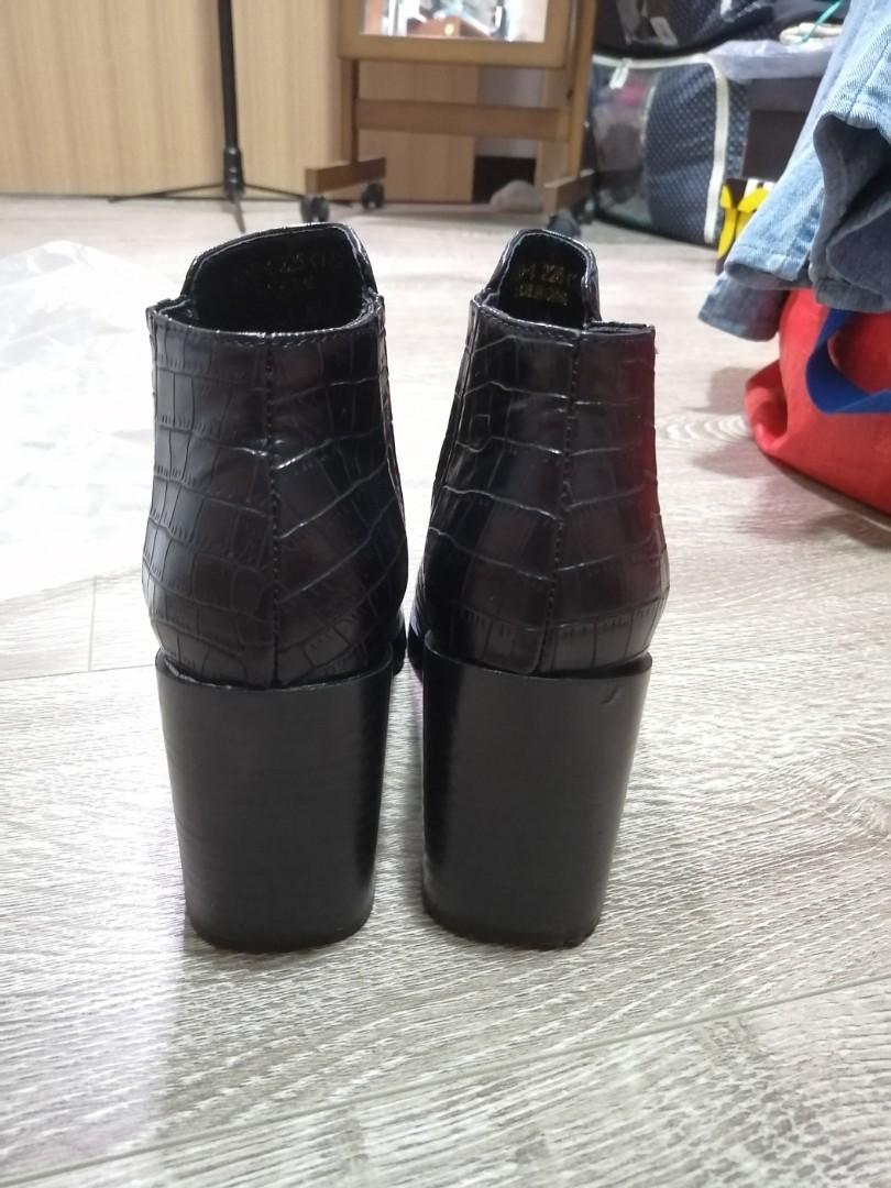 grace gift薛妞妞联名复古松紧带粗跟短靴